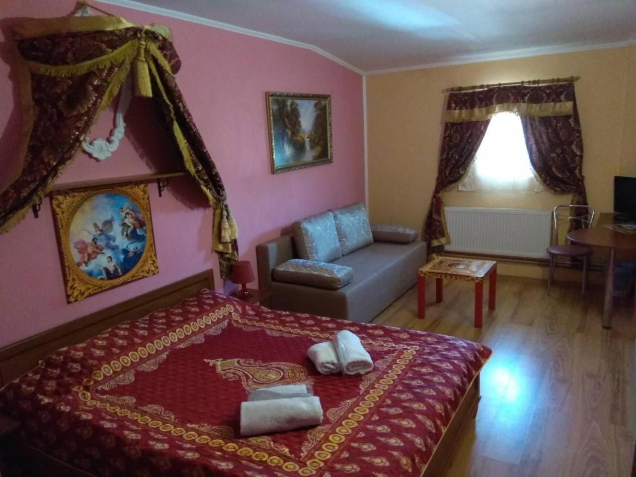 Old Castle Hotel